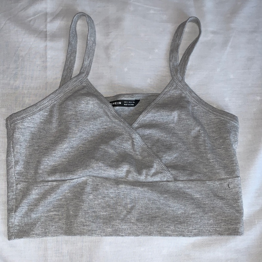 SHEIN gray crop top